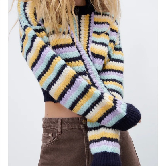 STRIPED KNIT SWEATER - Picture 10 of 11